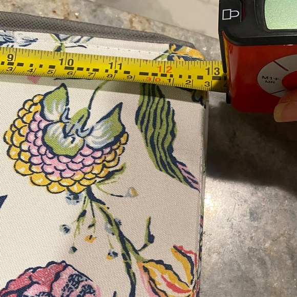 Threshold Storage Bins for Shelves 13 x 13 x 13 - Picture 9 of 11